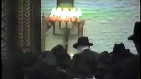 14. Vov Tishrei 5744 - Maariv, Shacris and Mincha = ליל ויום ו' תשרי תשמד