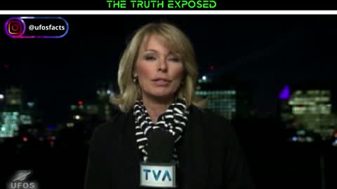 Green UFO Falls From Sky Behind Live News Broadcast, Oct 2, 2014