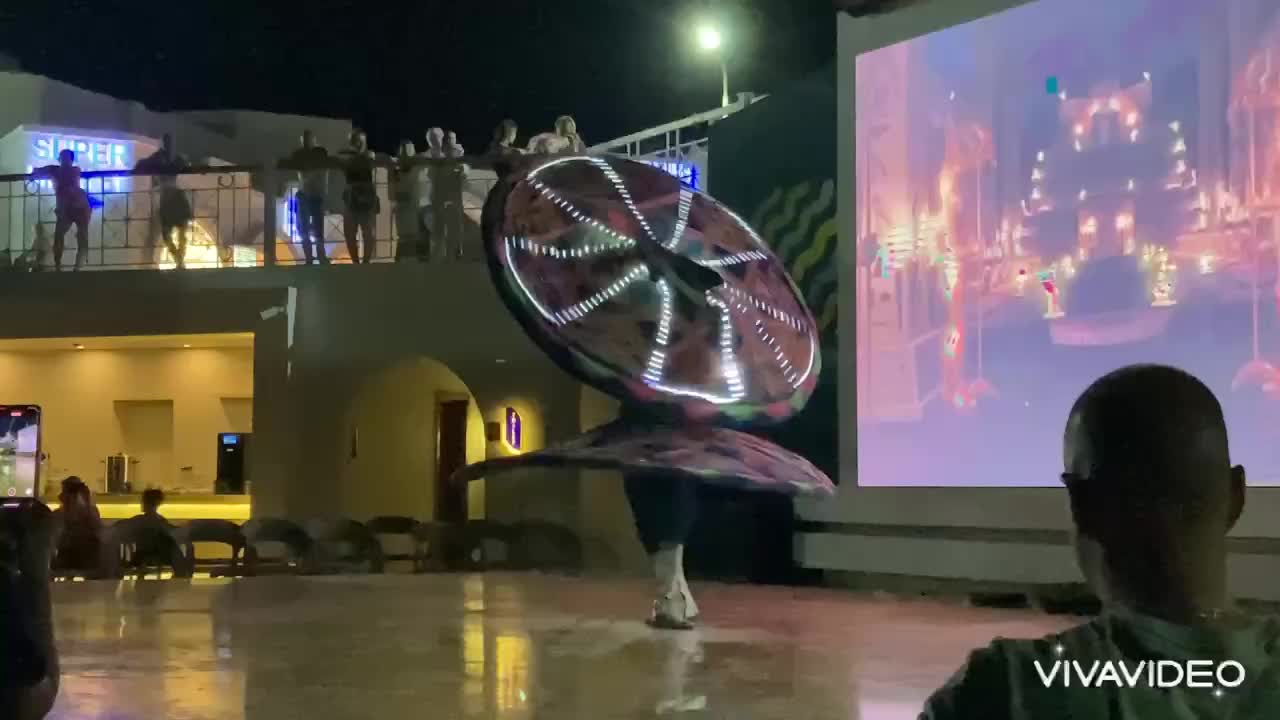 Dance TANURA