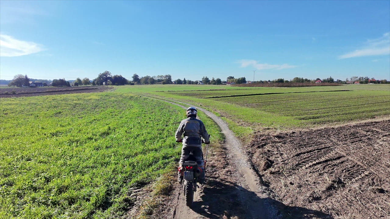 ktm 990 adventure - muddy riding fun