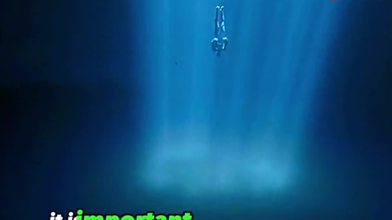 Whoever Invented The Anaerobic Diving Was A Genius!