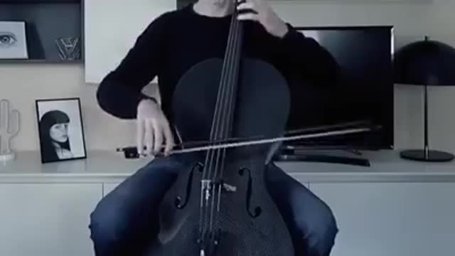 Cello relaxing
