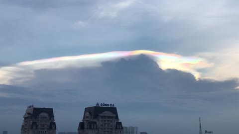 Cool rainbow clouds!!!