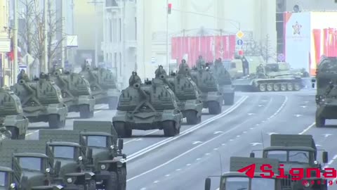 Nájezd bojových vozidel před vojenskou přehlídkou 9. května v Moskvě