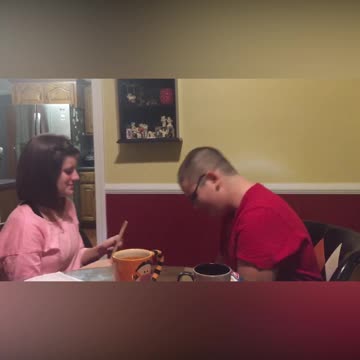 Kids Prank Each Other With Spoon Slap Joke