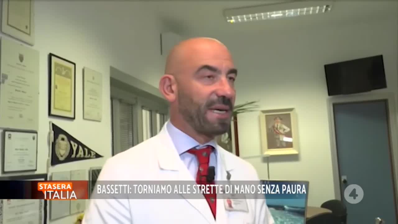 Gli infami di regime chiedono di stringergli la mano