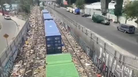 In US, thieves have started breaking into freight trains carrying packages