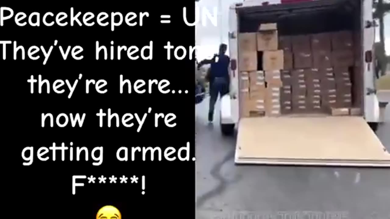 ENTIRE DELIVERY TRUCK FULL OF GUNS ☭ LABELED 'US PEACEKEEPERS'