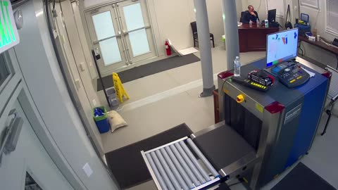 0971USCG00SouthTrailer_2021-01-06_23h00min02s247ms.mp4