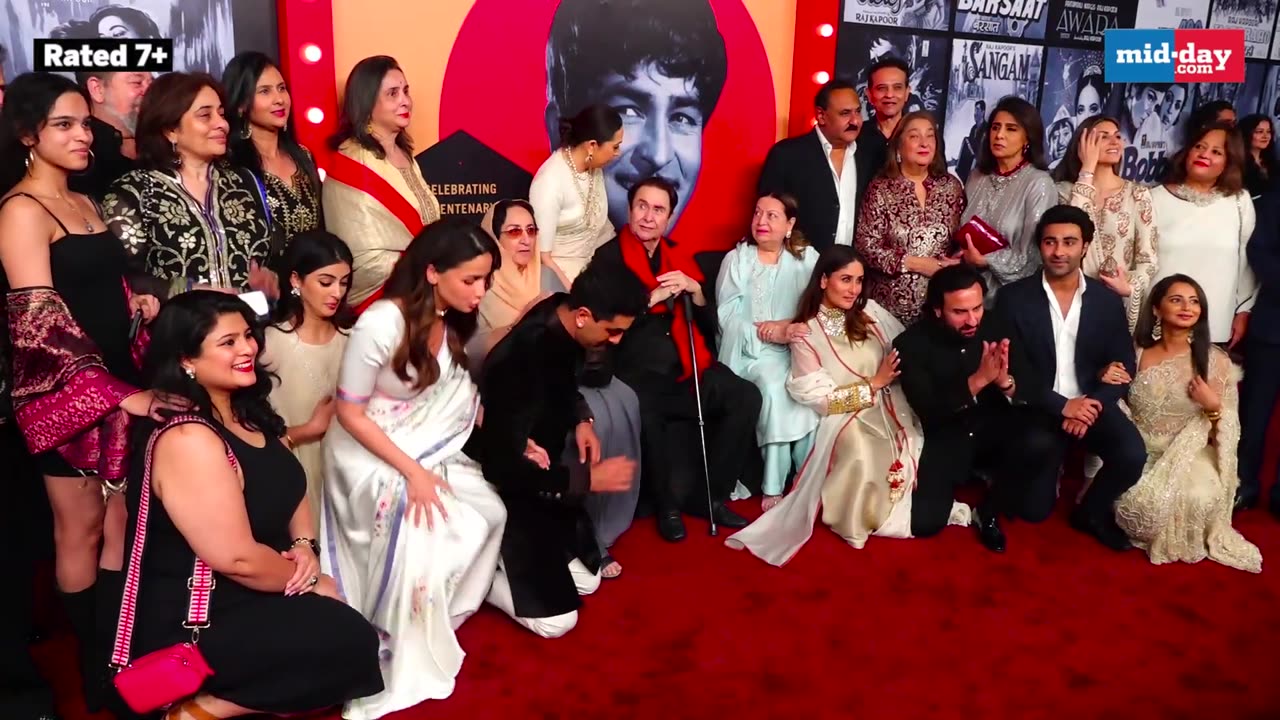 Ranbir Kapoor, Alia Bhatt, Kareena Kapoor & Saif Ali Khan stun at the Raj Kapoor film festival