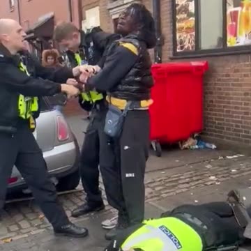 This is what happens when you have no border + an unarmed police force: