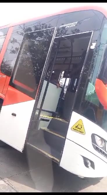 Transcaribe arrolla a pasajero de moto en la avenida