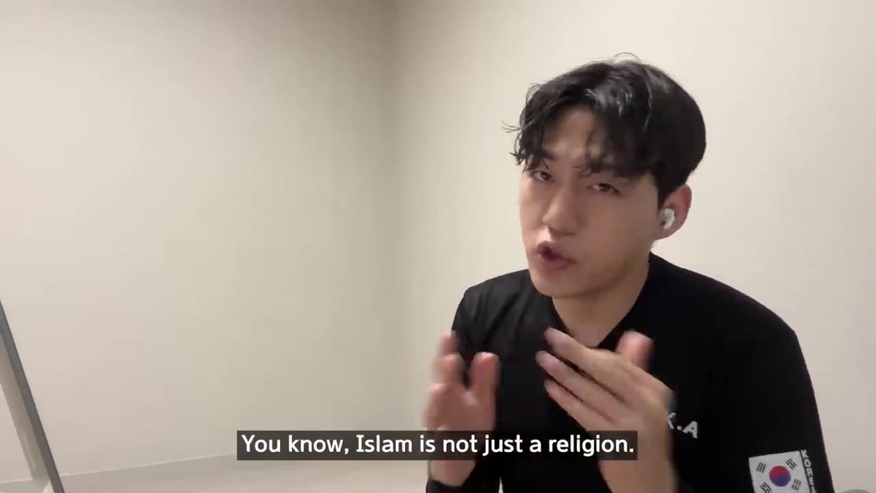 RM "I don't apologize to Muslims"