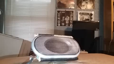 Blowing speakers