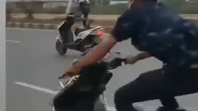 Bike race accident sad😟 moments😡MOOD OFF BIKE RACING WHATSAPP//STUNTS