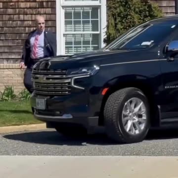 Kathy Hochul Ejected From Officer's Funeral