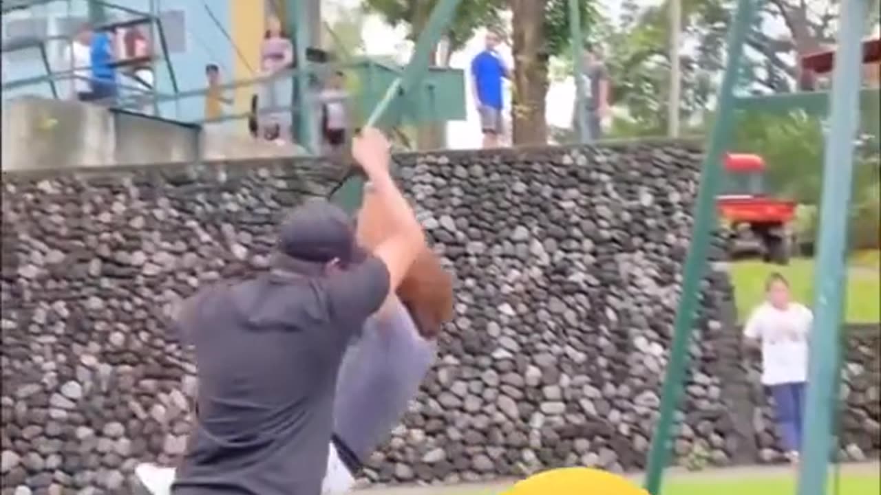 Dangerous swing 😮😮
