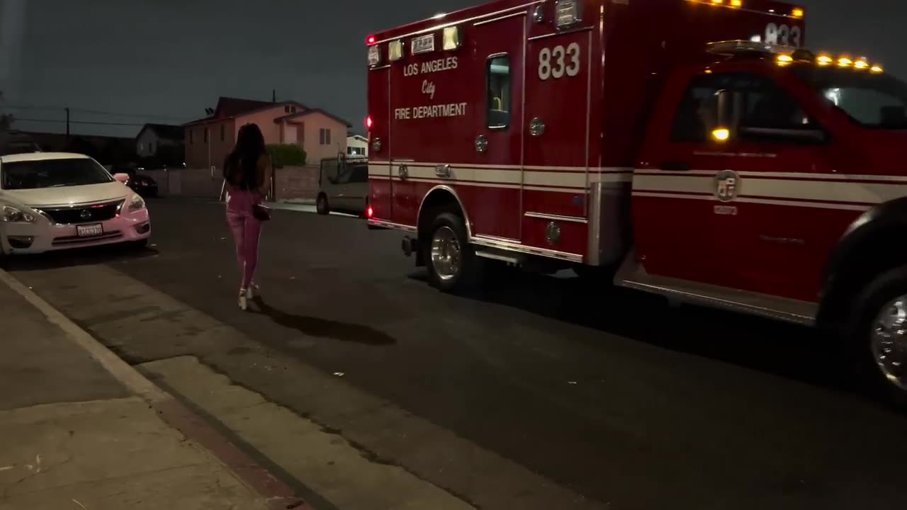 [4K] The Streets of LA at Night - Figueroa Street Los Angeles