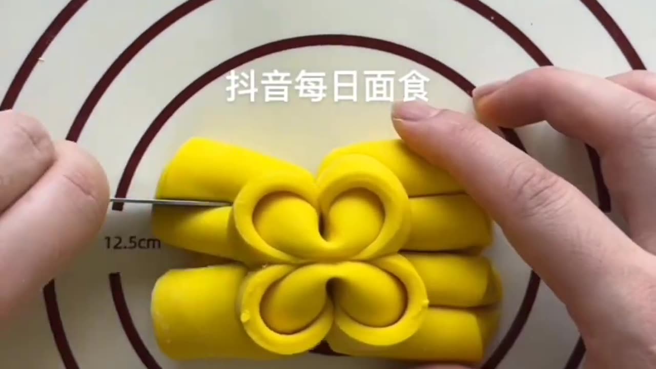 Beautiful Satisfying Art From Pastry Tutorial-08