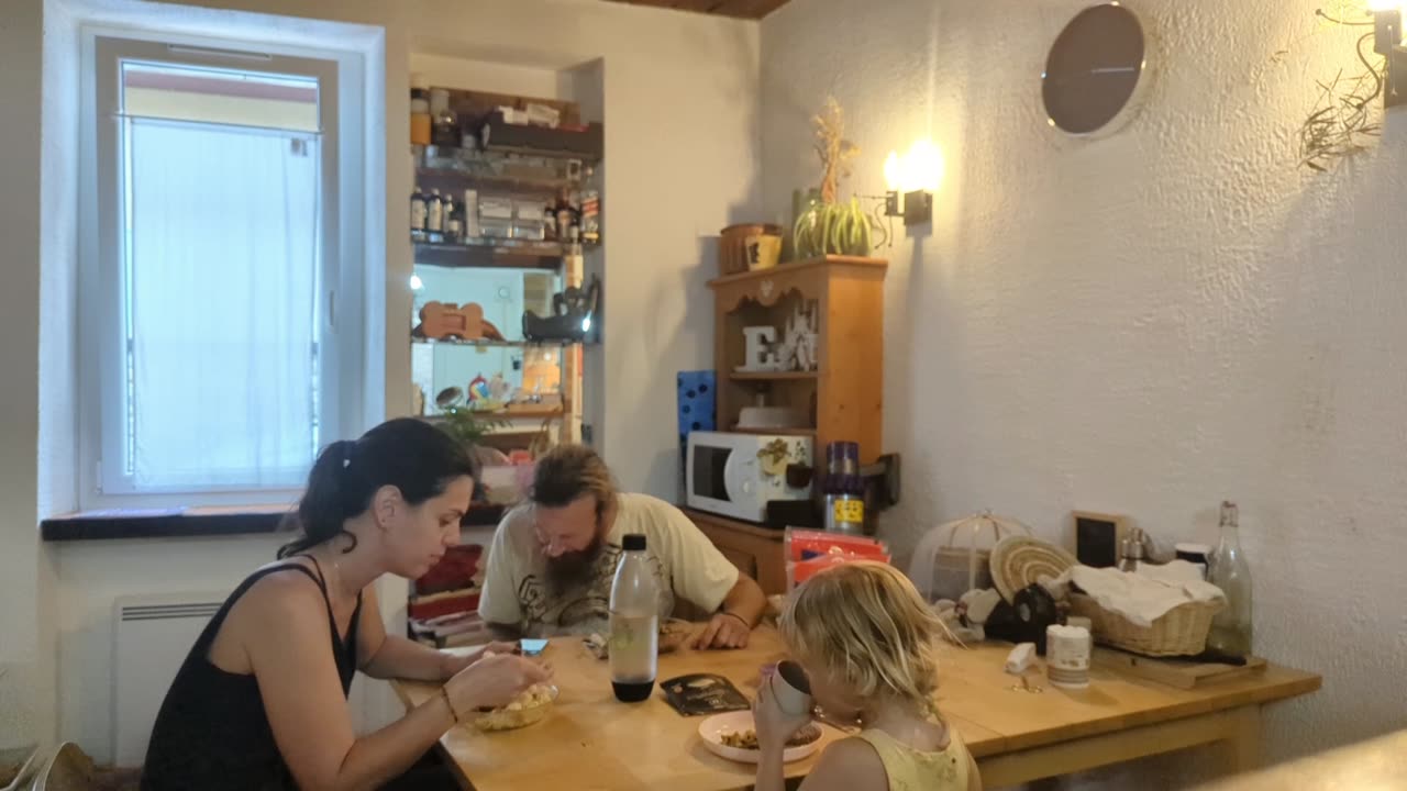 2023-06-19 (3) - Retour effectué - Twitch Triskelina