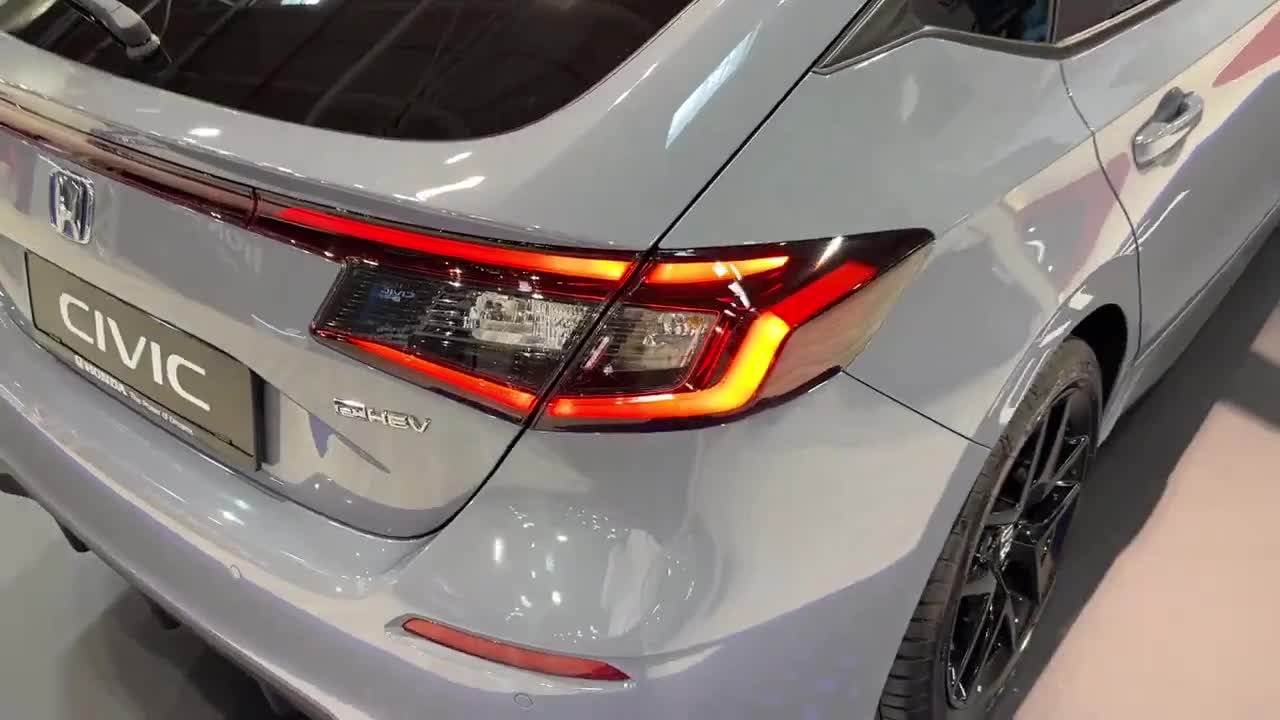 New HONDA CIVIC SPORT 2023 - first REVIEW (exterior, interior, trunk space)-13