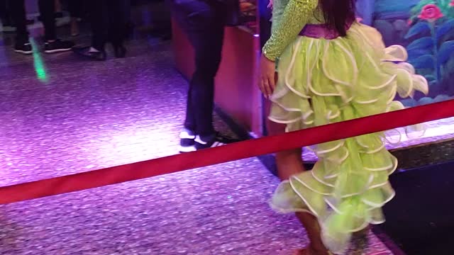 Sexy Girl Dancing at Mangoes