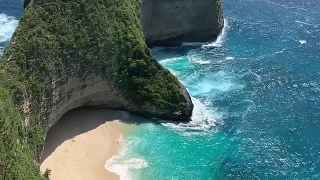 Go to the beach once in a lifetime
