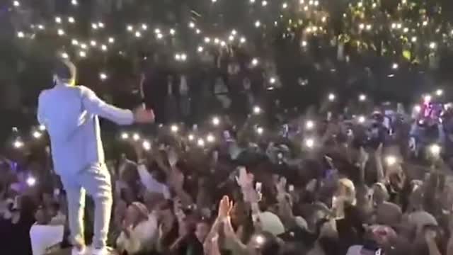 Incestuous Rep Ilhan Omar booed by thousands of Somalis at a concert in Minneapolis..