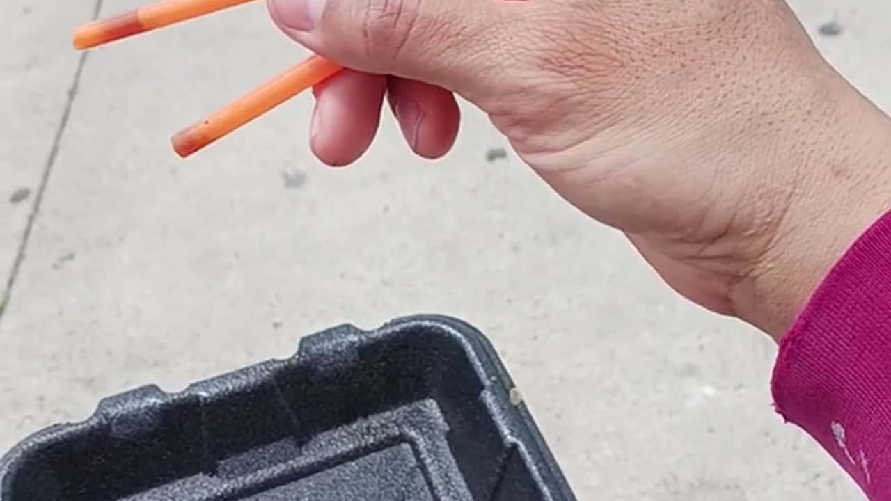 Using straw as chopped sticks