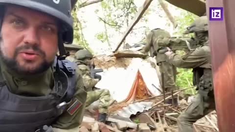 Ukraine War - The fighters secretly move through the forest