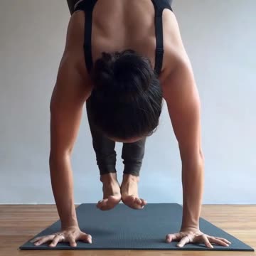 Home Yoga Fitness Workout | Free YOGA Training Videos Viral Reels | Yoga For Weight Loss female-022