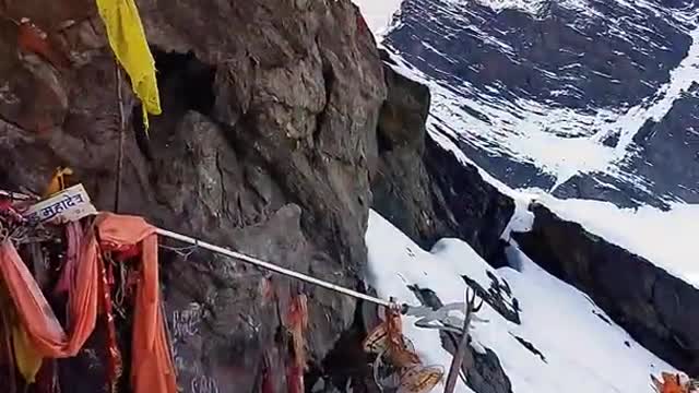 Shrikhand Mahadev Yatra Snow