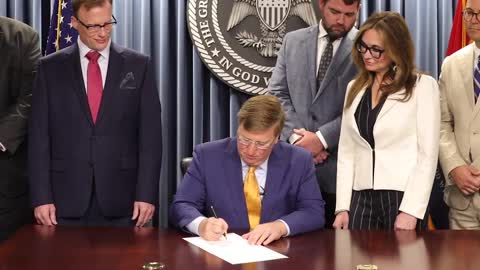 ⚠️BREAKING: Mississippi GOP Governor Tate Reeves has signed election integrity