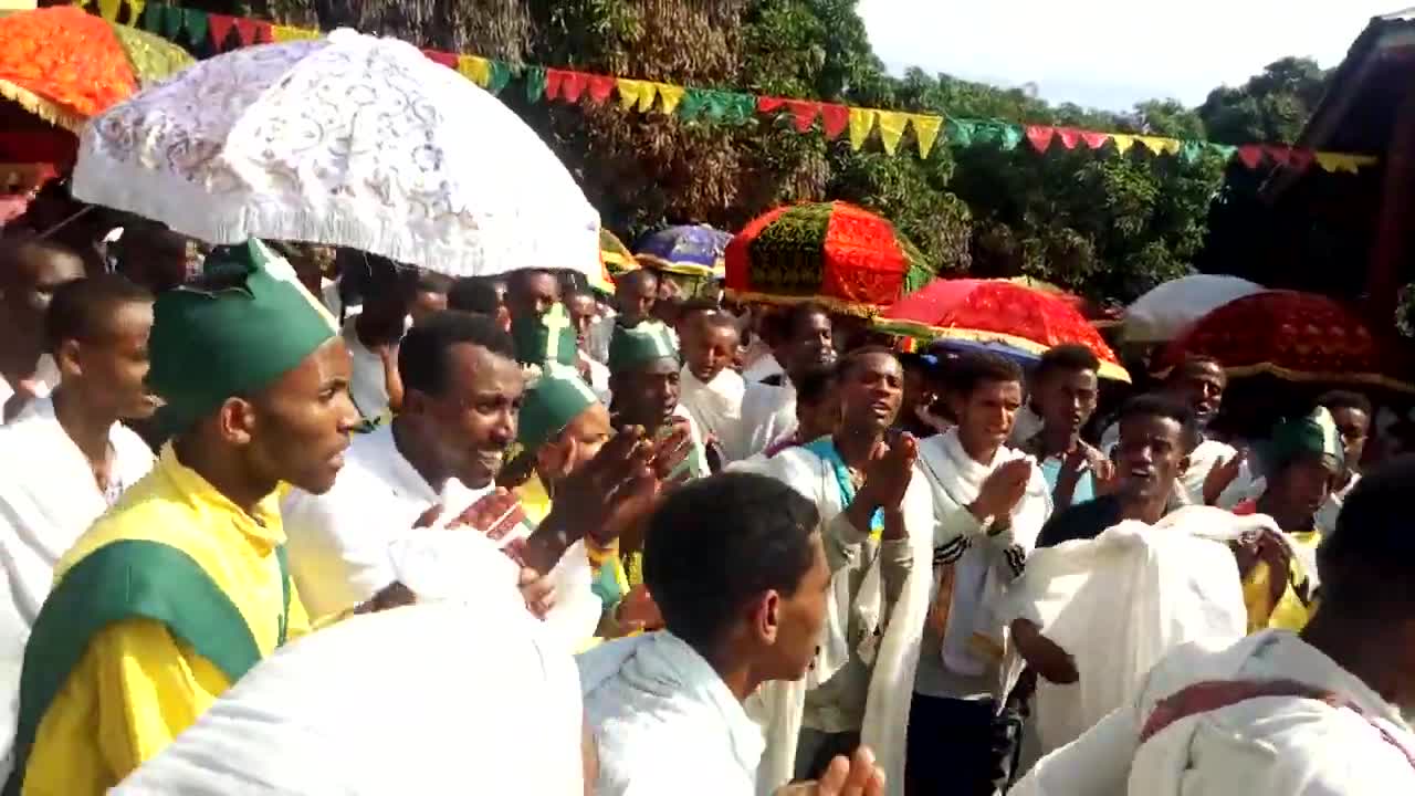 ደስ የሚል የመድኃኔዓለም ክብረ በዓል ጥቅምት 2014