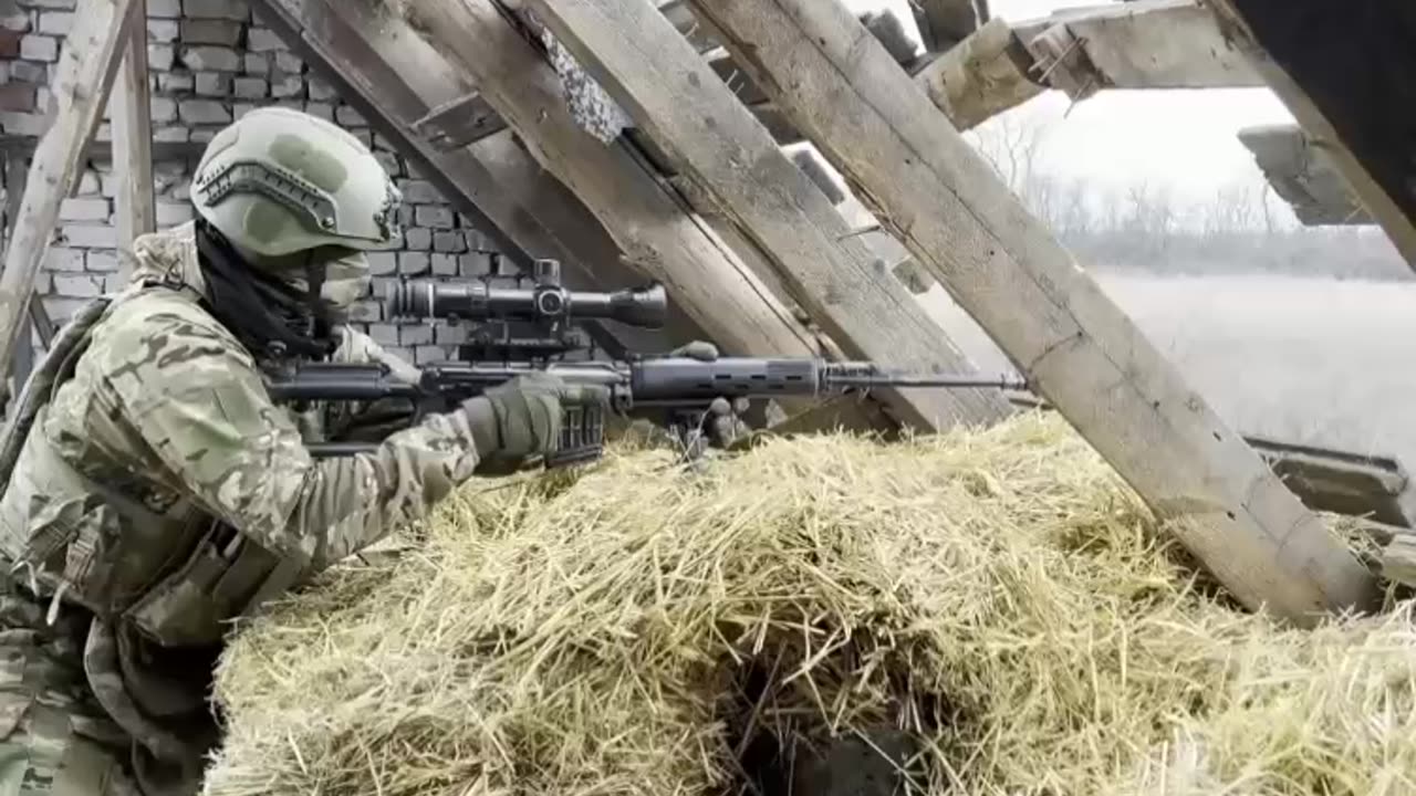 Watch the assault on the village Artyomovskoe (Khromovo)