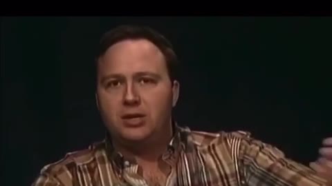 Alex Jones in 2002 Warning Us of New World Order!