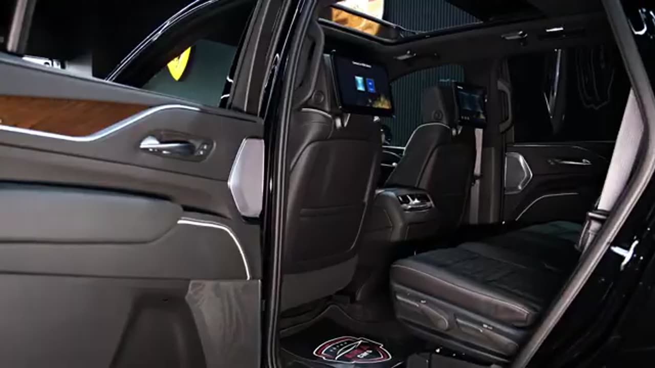 Cadillac Escalade 2024