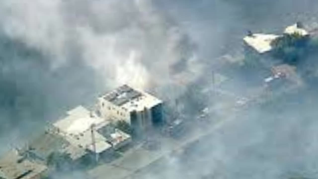 Powerful winds and low humidity raise wildfire risk as blaze erupts near Malibu