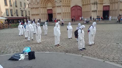 Les Masques BLancs Lyon ecole des larmes Vieux Lyon 1er sept 2021