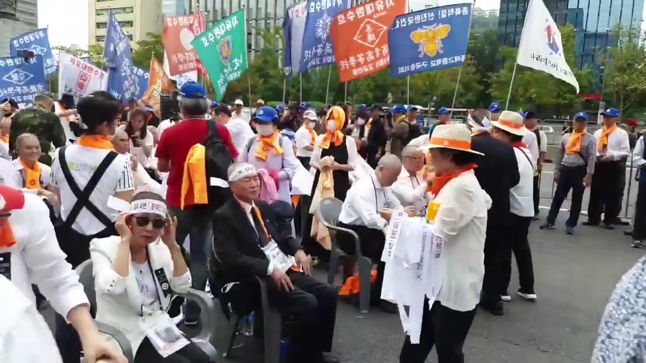 20191002_V3_S04(0sbFpvoWZhs)분노의 삭발식 오늘 200명 다음엔 모든 국민이 할지도 모르는데