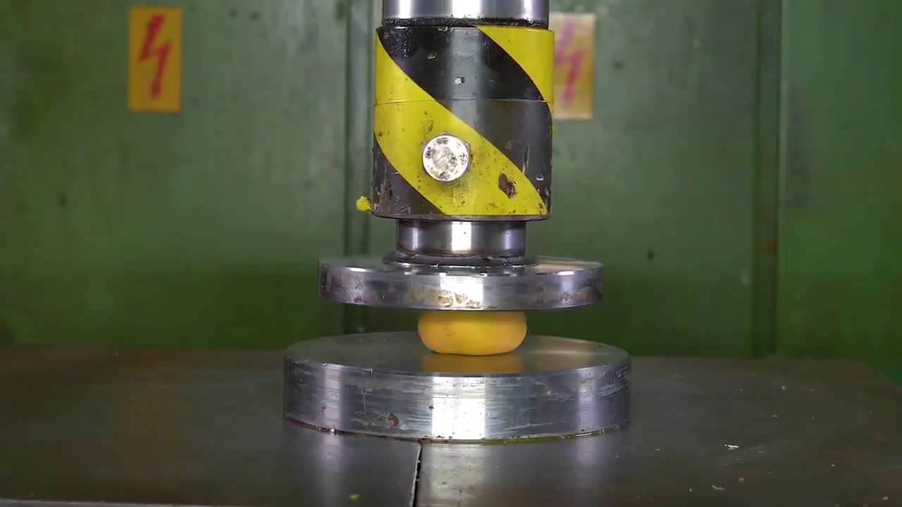 Crazy items vs 10 ton hydraulic press