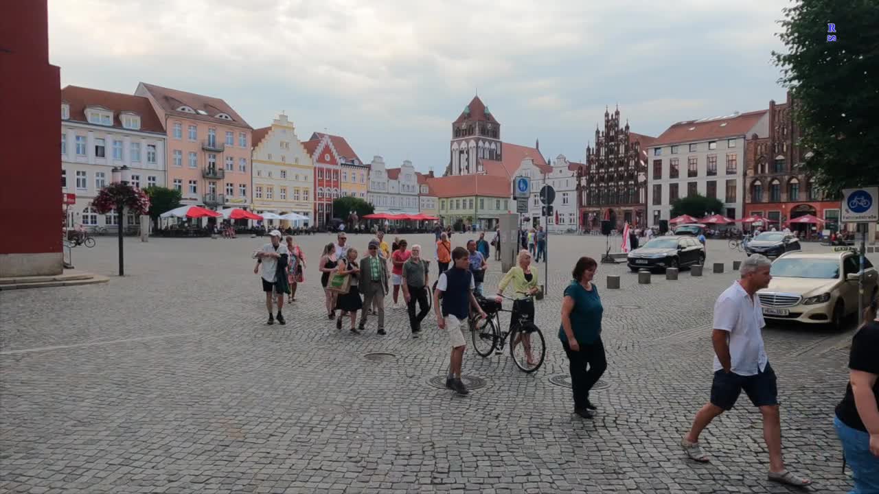 Greifswald - Der heutige Aufzug startet 15-08-2022