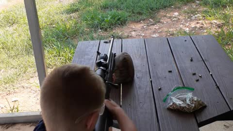 8yr old HITS target at 25 feet