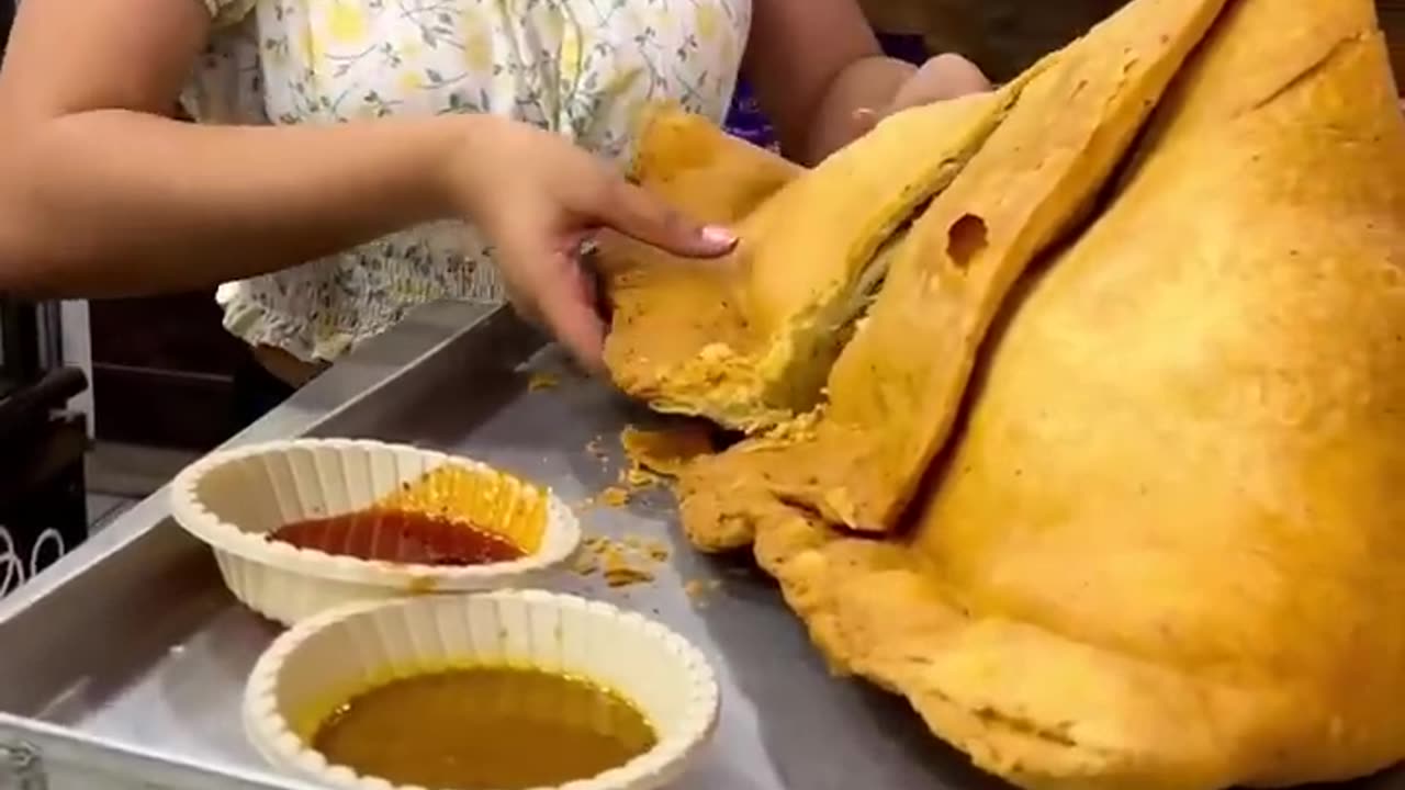 Biggest Samosa For All Samosa Lovers😍 | Chahat Anand | #shorts