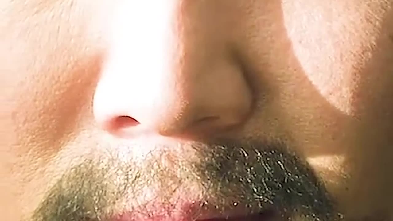 Judging a man's destiny by his face. The face reader
