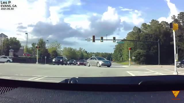 My 2015 Prius V In it's final accident 2021.06.30 — EVANS, GA