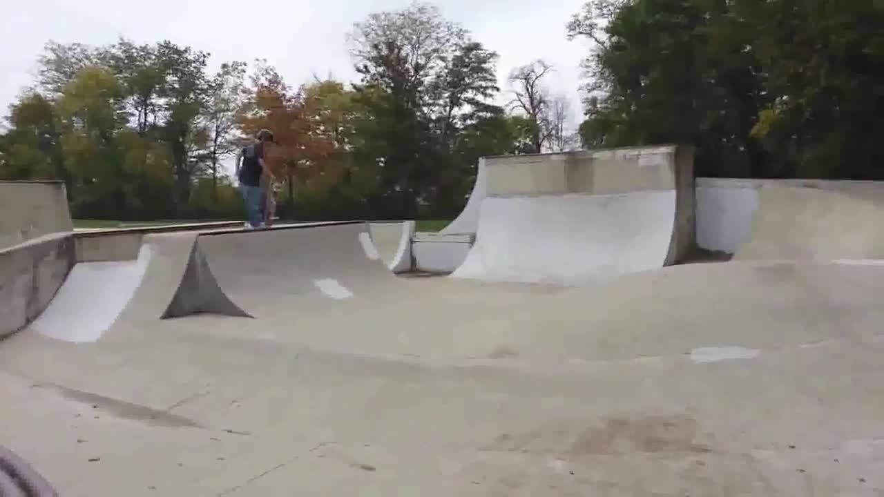 SKATEBOARD FAILS