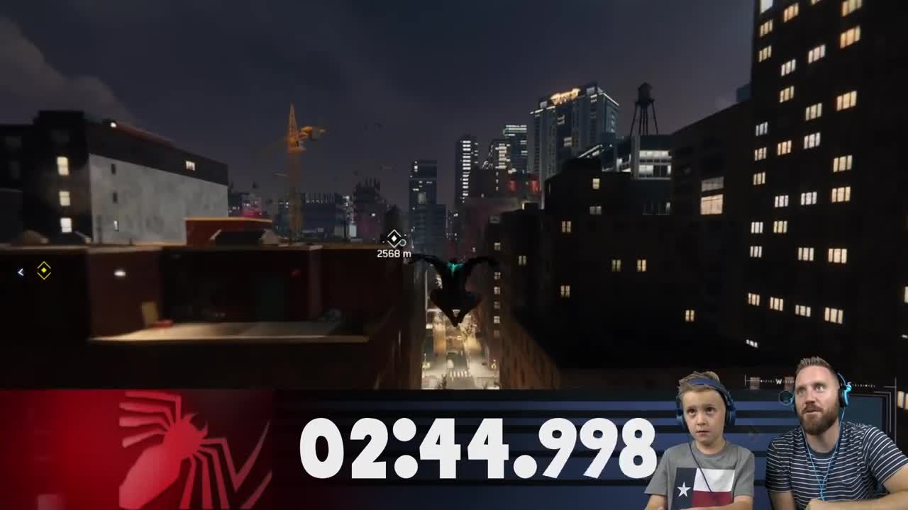 The Amazing Spider-Man Race Across the City! (DadCity vs Little Flash) | KIDCITY