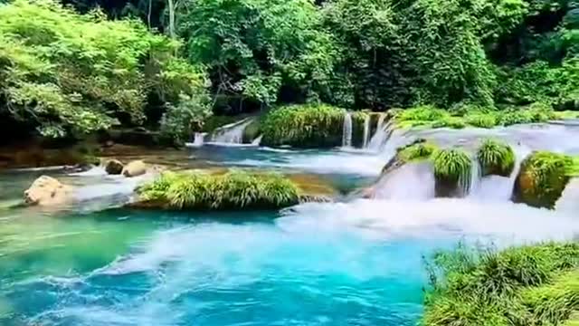 I really want to see the natural waterfall