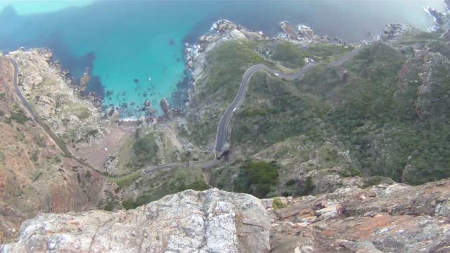 Base Jump Chapmans Peak 2013